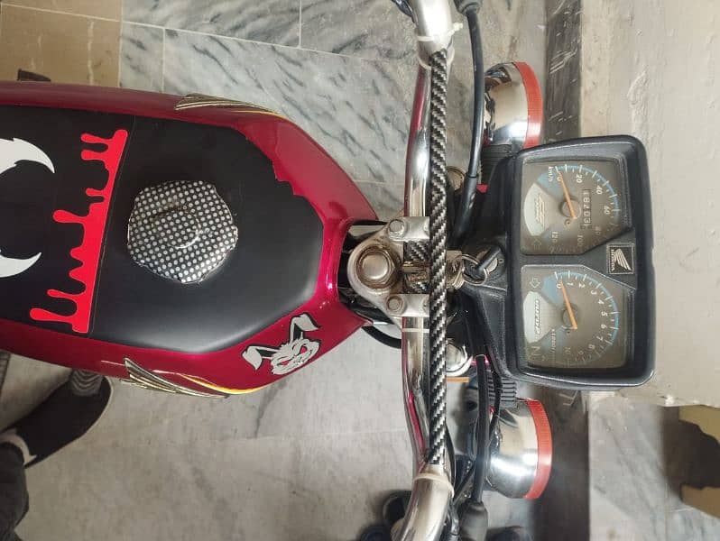 Honda cg125 new condition 4