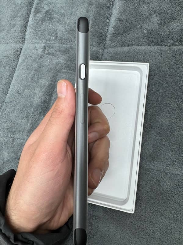 google pixel 4xl 5G special pTA 1