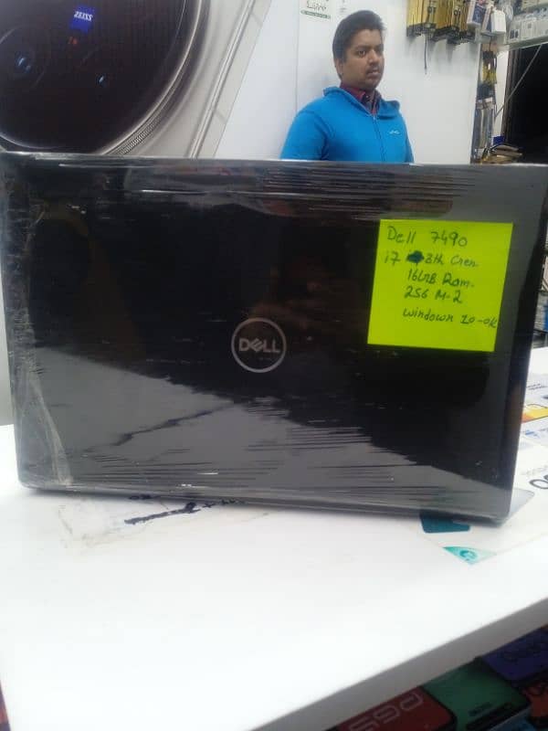 Dell 7490 core i7 1