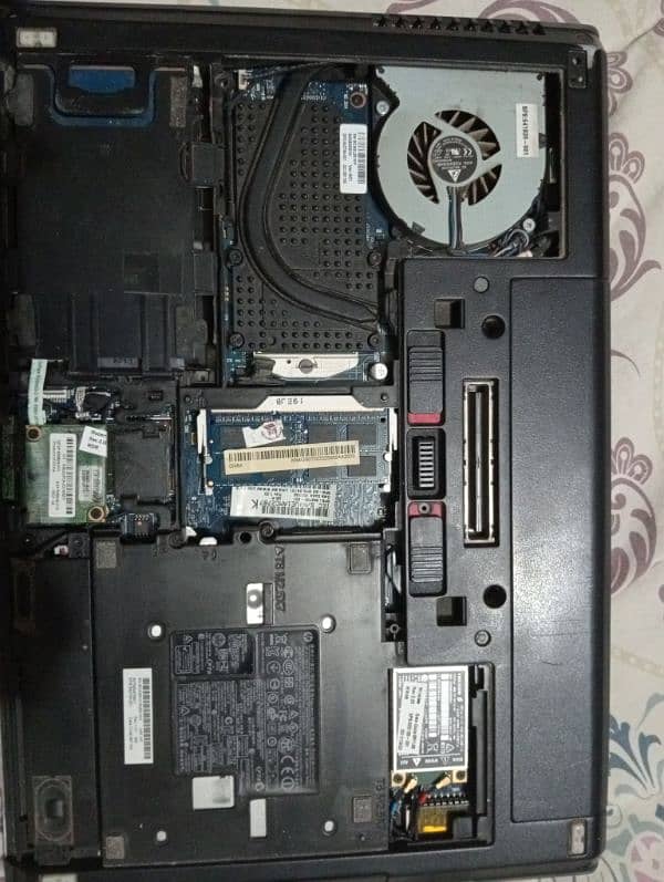 Hp elitebook 8460 1