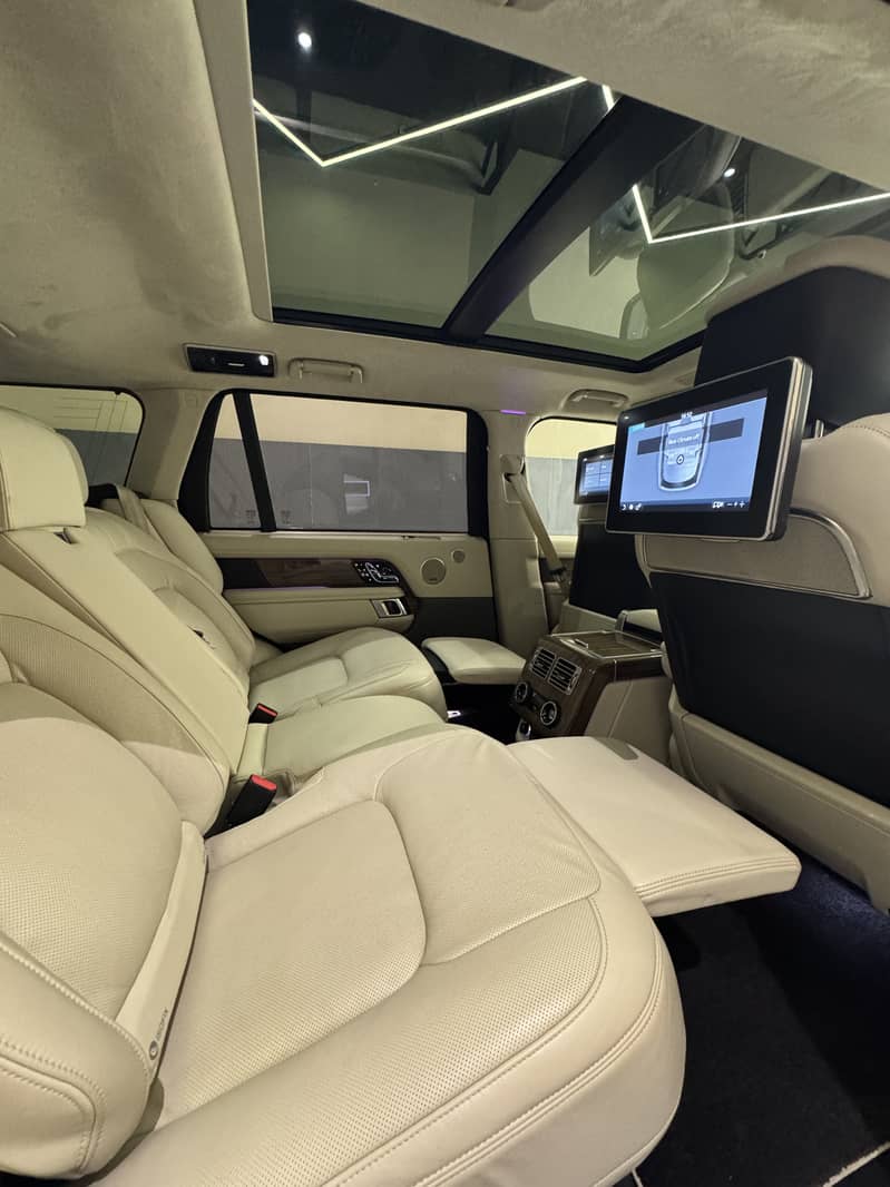 Range Rover Autobiography 2019 9