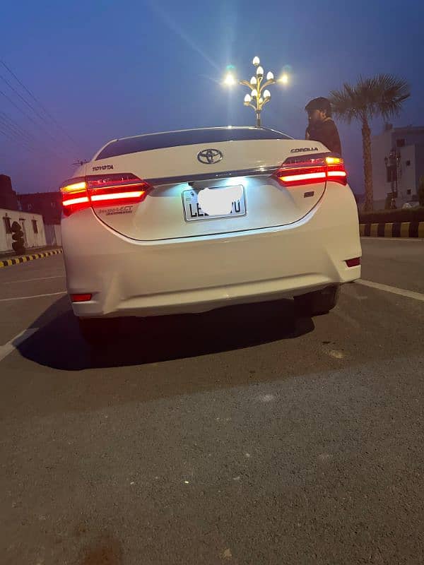 Toyota Corolla GLI 2019 Good Condition 3