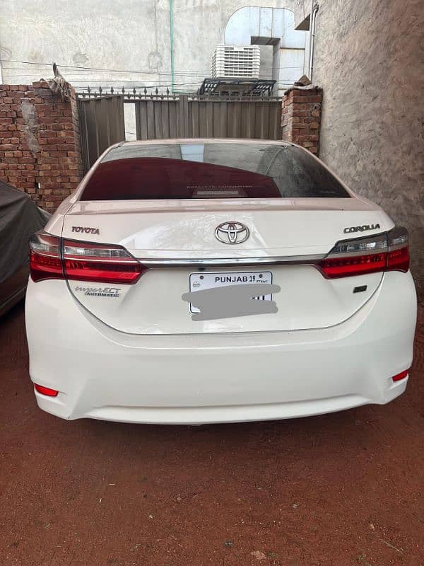 Toyota Corolla GLI 2019 Good Condition 4