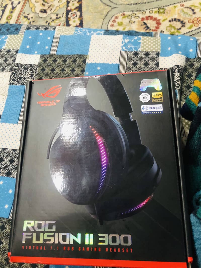 ASUS ROG FUSION II 300 Gaming HeadPhone 0