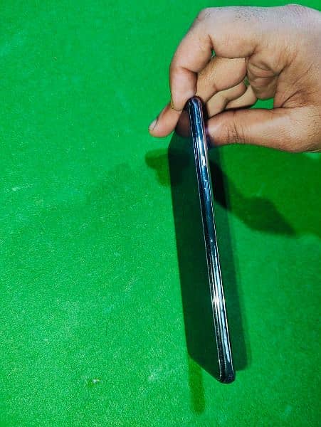 one plus 9 8/128 front or back portrait or potrait video bi banaty hai 6