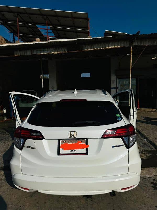 Honda Vezel 2015 0