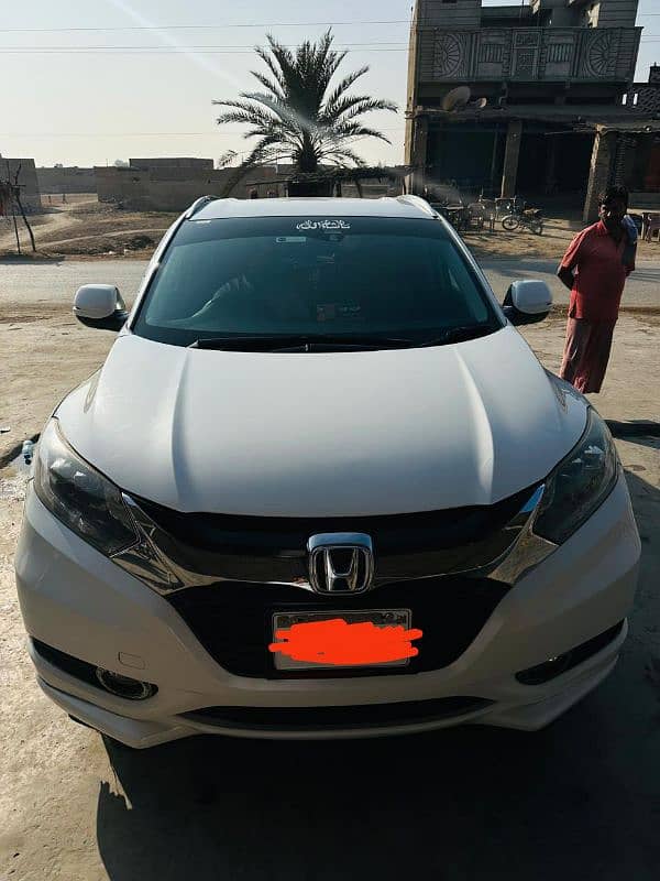 Honda Vezel 2015 1