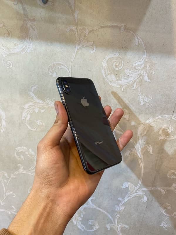 iPhone x (non pta ) 10/10 condition 0