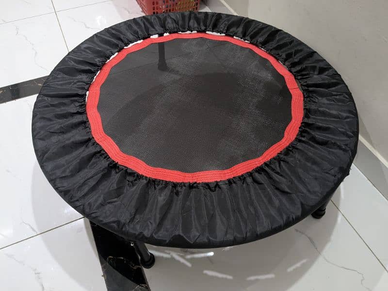 3 ft Trampoline 0