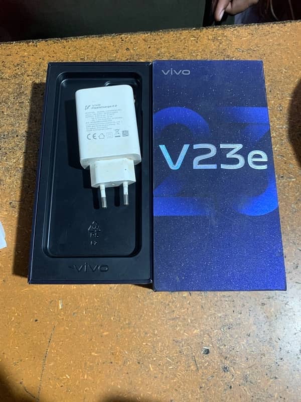 vivo v23e 8/256 1