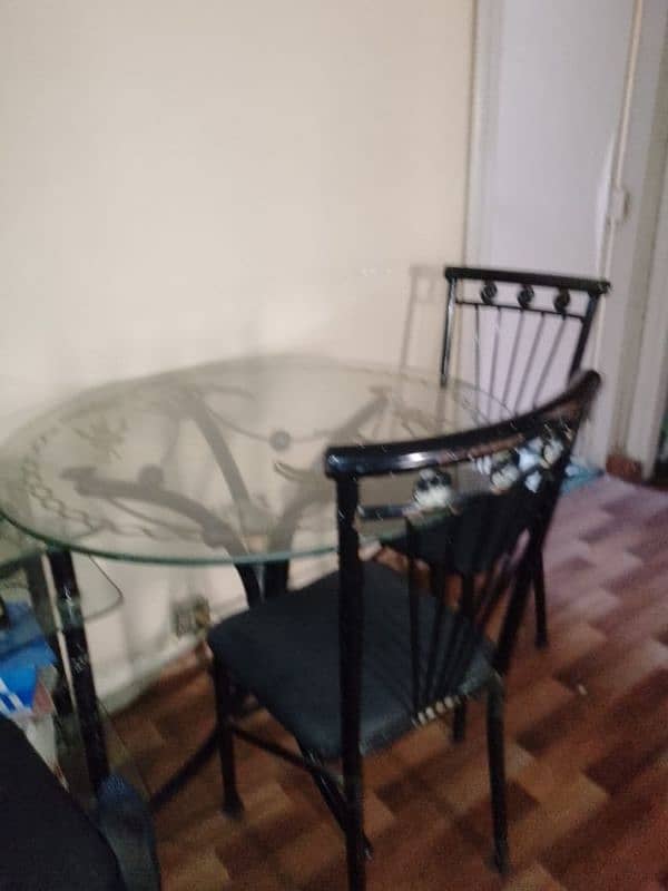 Dining table for sell 1