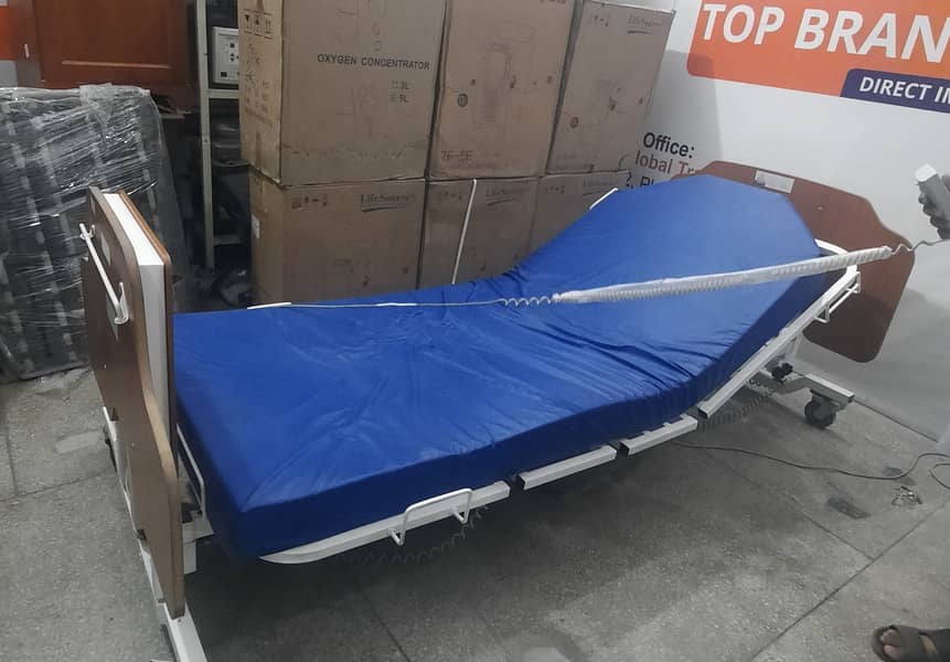 ICU Hospital Patient Electric Bed U. K/USA Branded 2