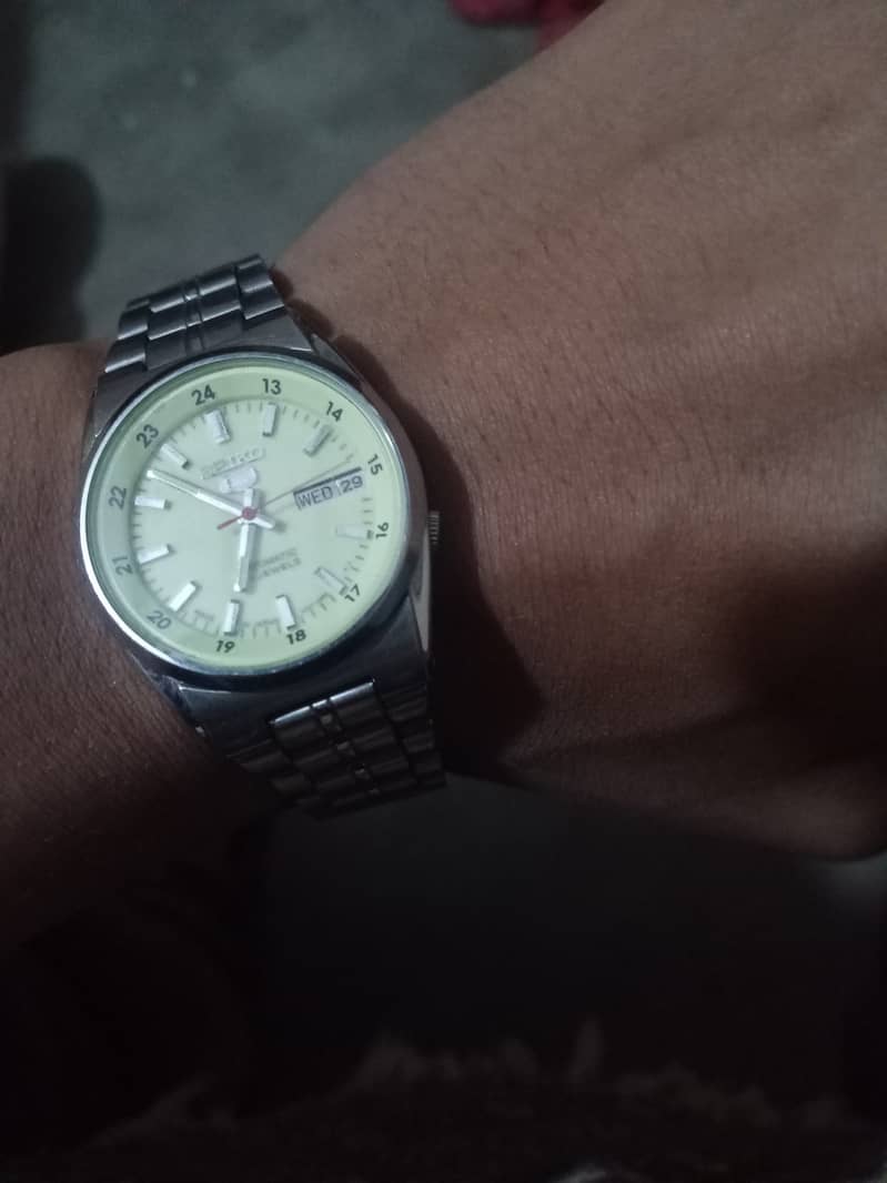 Seiko 5 automatic 21 jewels water resistant 1