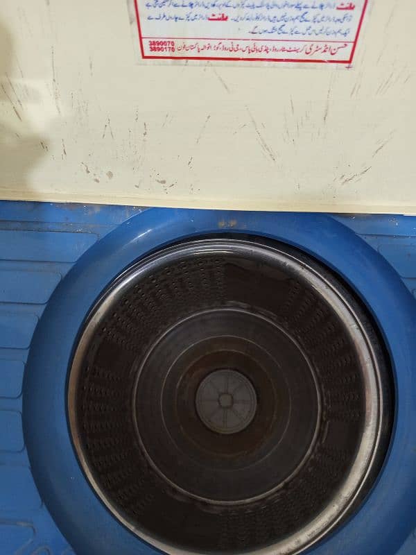 dryer in good condition contact 03208147455 concession b ho Jaye gi 0