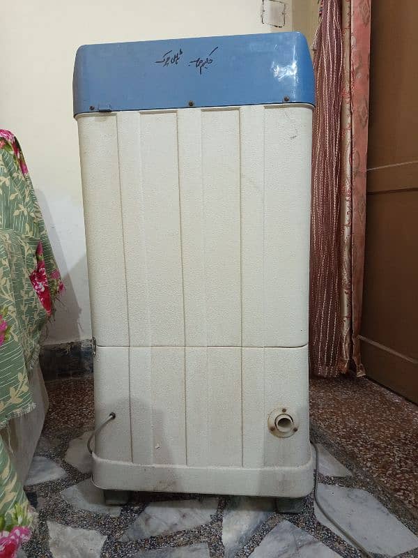 dryer in good condition contact 03208147455 concession b ho Jaye gi 4