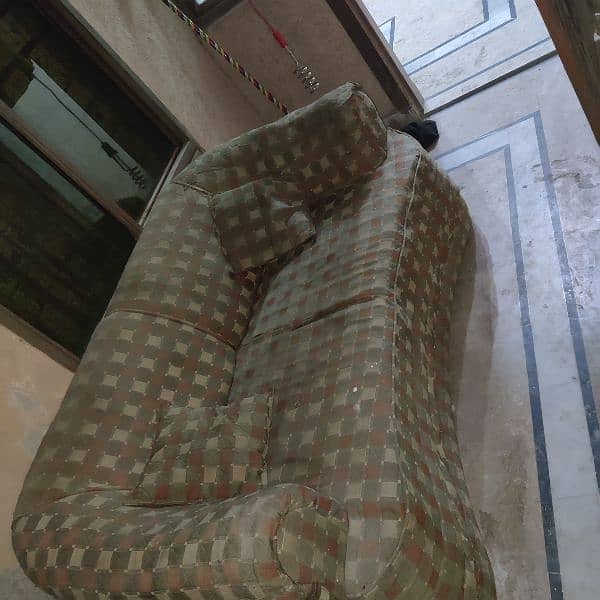 second hand cheap used sofas 2