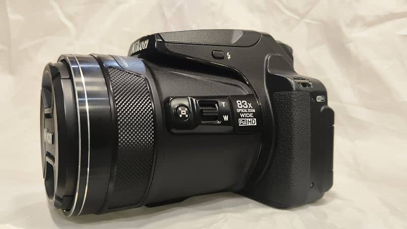 Nikon p900 like new 0