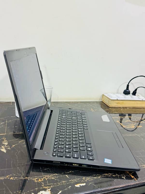 Lenovo ideapad i7 7th generation 1