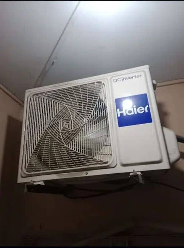 Haier 1.5 ton DC inverter heat and cool 2