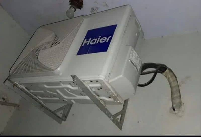 Haier 1.5 ton DC inverter heat and cool 3