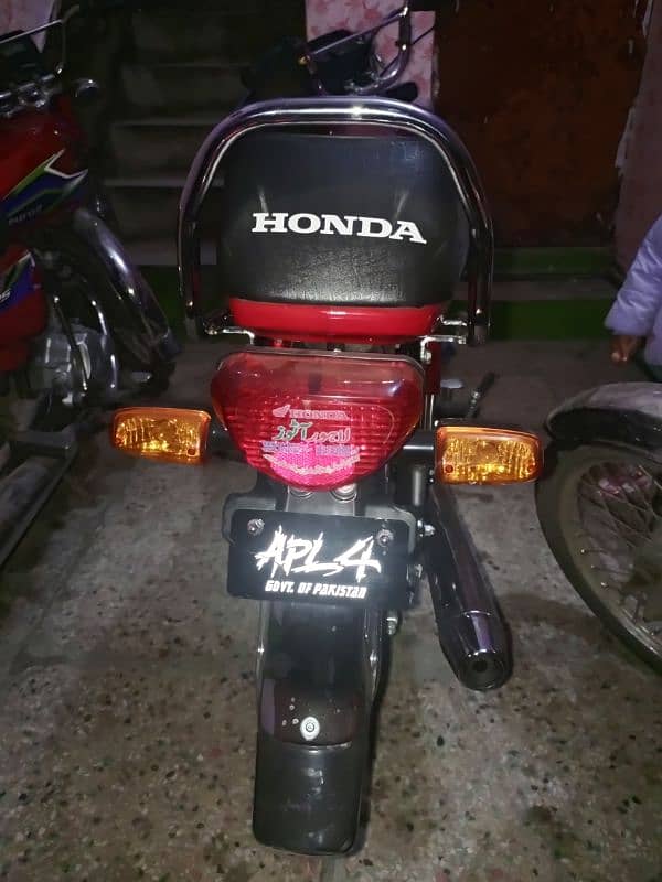 Honda 70 in very reasonable Price 1