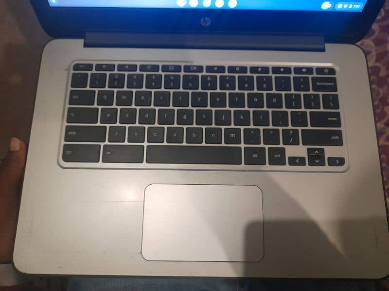 hp chrome book laptop 2