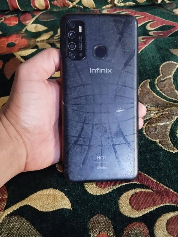 Infinix Hot 09 1