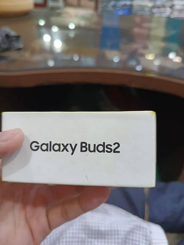 SAMSUNG BUDS 2