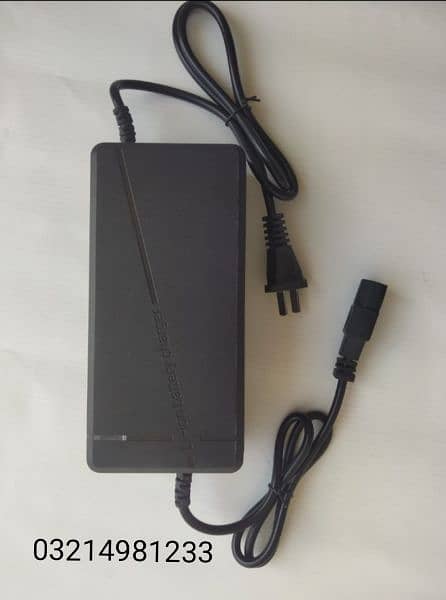 Electric bike charger lithium battery charger 67.2v 5 ampere 0