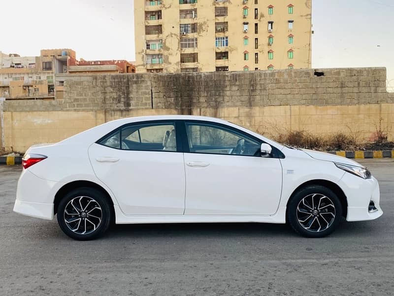 Toyota Corolla Altis 2024 8