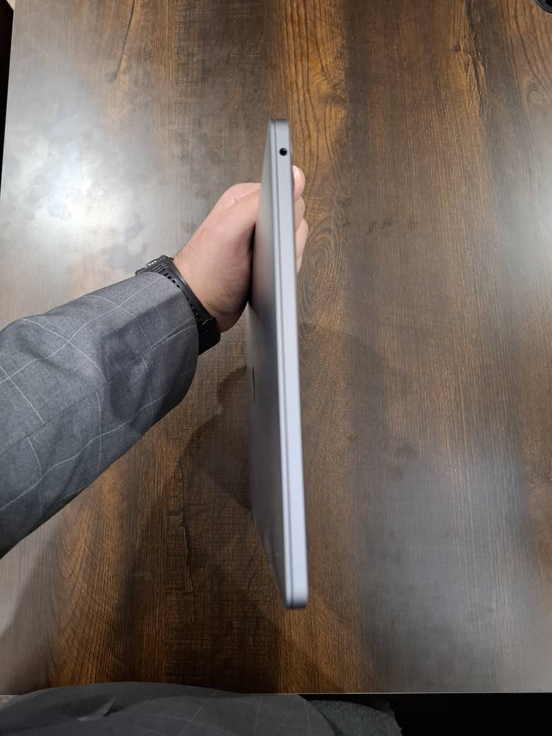 MacBook Pro 2019 (13-inch) – Perfect Condition 4