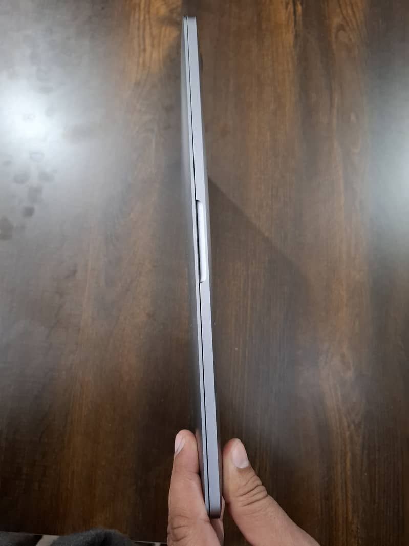 MacBook Pro 2019 (13-inch) – Perfect Condition 7