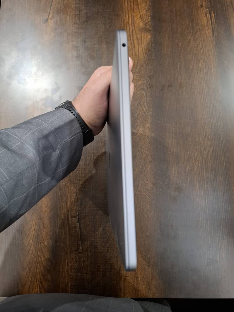 MacBook Pro 2019 (13-inch) – Perfect Condition 8