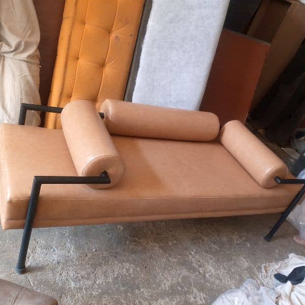 Making premium quality sofa set and dinning chair 5