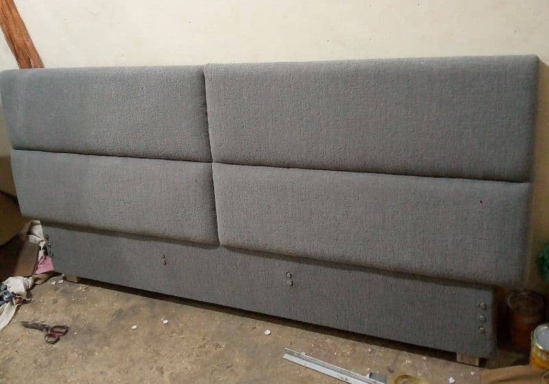 Making premium quality sofa set and dinning chair 7