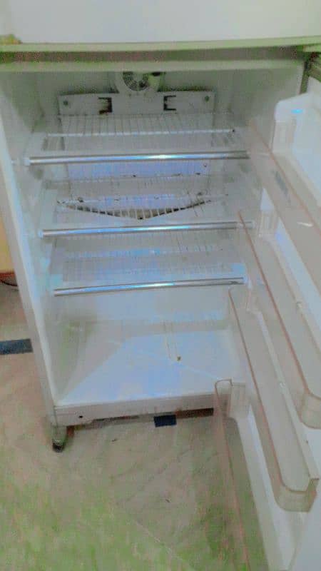 Dawlance Fridge for sale 2