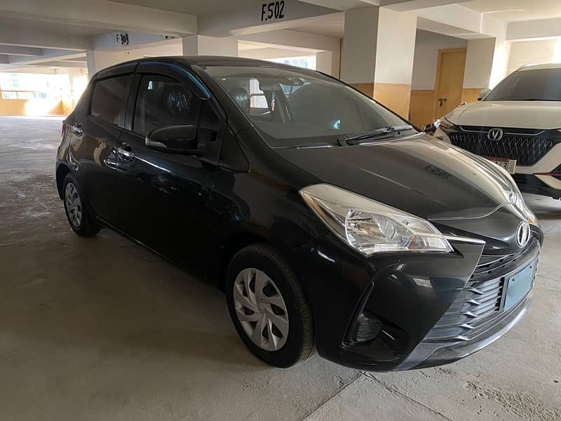 Toyota Vitz 2018 3