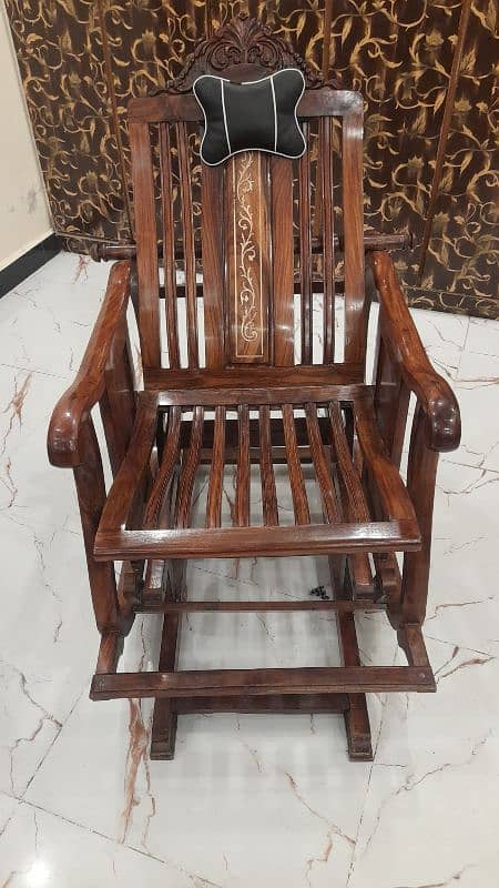 Pure wooden rocking chair 0