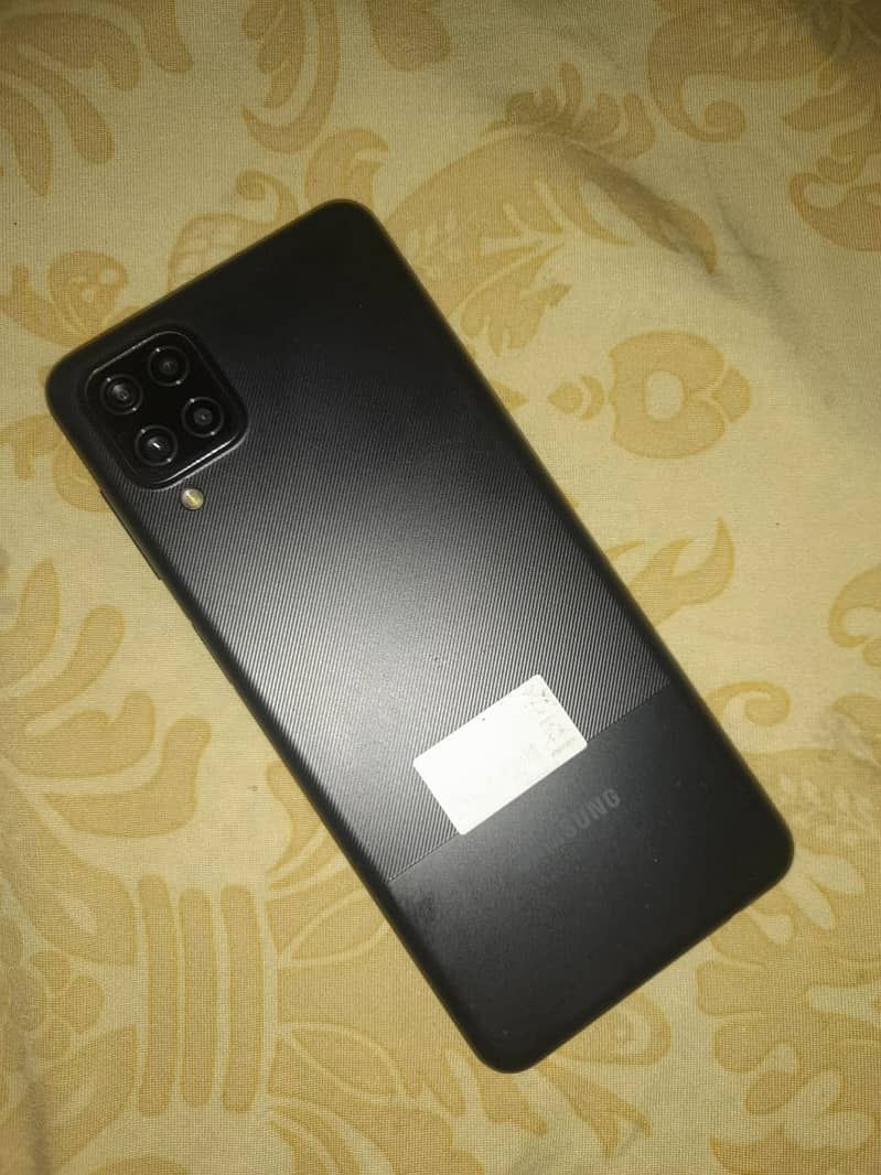 Samsung A12 4GB/64GB, 9/10 Condition with Box 2