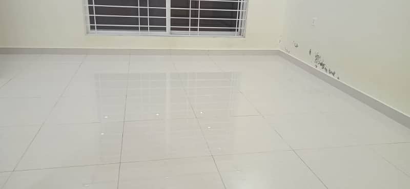 10 marla duble unit look like brand new house available for rent bahria town phase 3 2