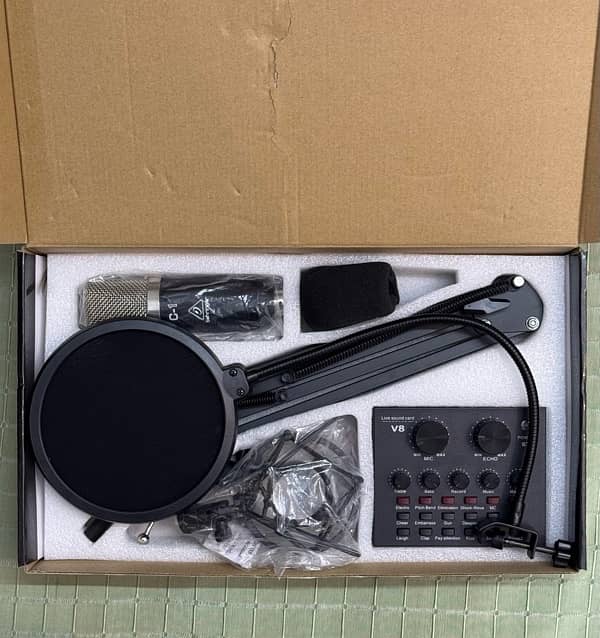 Behringer C-1 Condenser Microphone 1