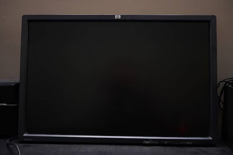 HP monitor LP2475w 24 inch 0