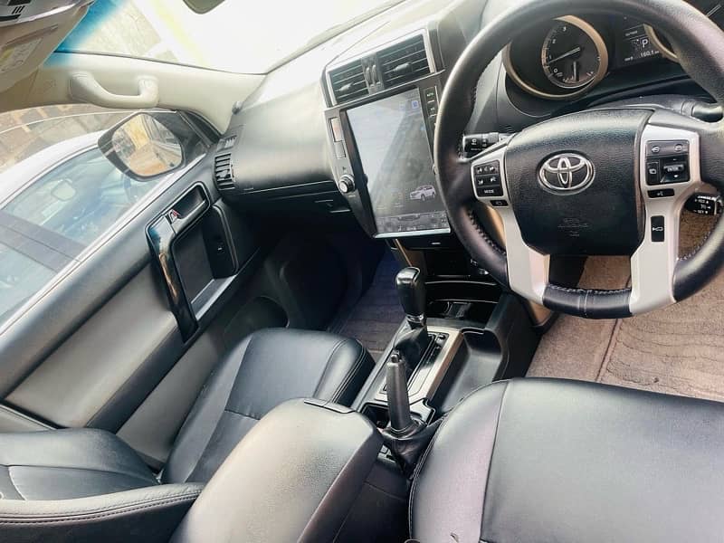 Toyota Prado 2013 tx(7 seater,sunroof) 1