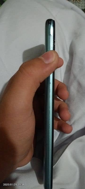 realme C21Y urgent sell money needed screen cracked works fully 3