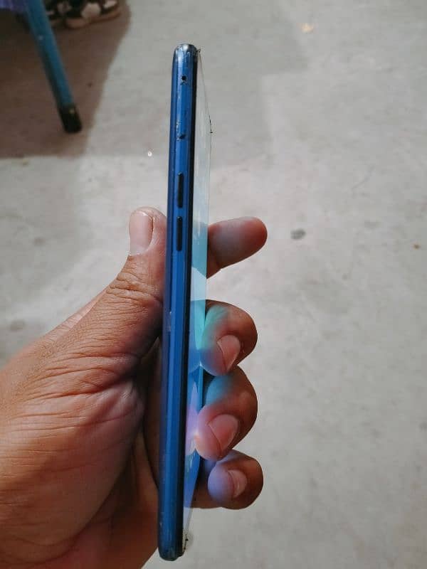 realme 3pro 6/128 1