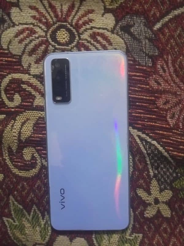 Vivo y12 a 3.32 panel change hai Glass upr se halka sa crack ha 1