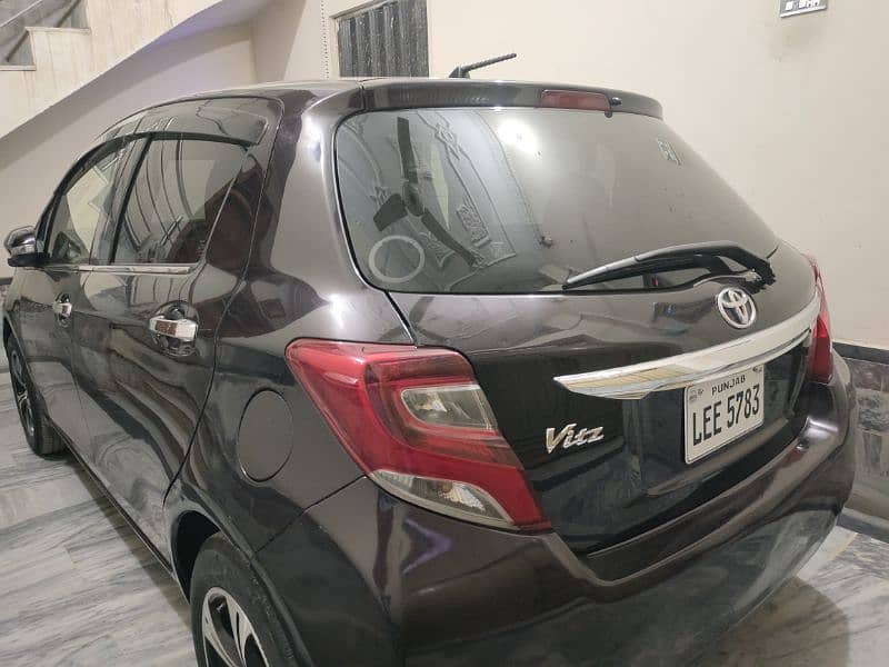 Toyota Vitz 2015 1