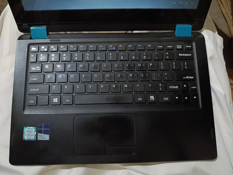 LAPTOP HAIER Y11c FOR SALE 3