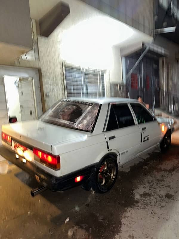 Nissan Sunny 1988 2