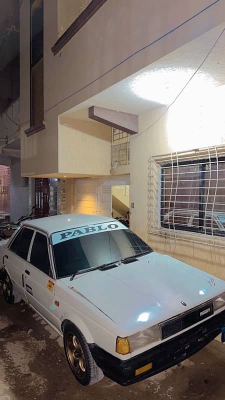 Nissan Sunny 1988 5